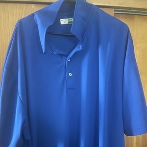 Blue polo in size 4xl.
